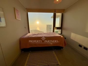 Moderno departamento amoblado con vista al mar en Reñaca Norte