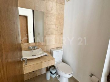 CASA EN VENTA, LOMAS DE JURIQUILLA, QUERETARO