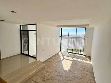 CASA EN VENTA, LOMAS DE JURIQUILLA, QUERETARO
