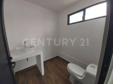 VENTA DE CASA EN LOMAS DEL VALLE PUEBLA