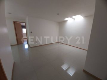 VENTA DE CASA EN LOMAS DEL VALLE PUEBLA