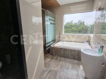 Venta Casa Club de Golf Valle Escondido Atizapan 11296