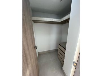 SE ALQUILA APARTAMENTO EN EL BOSQUE