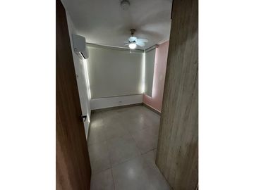 SE ALQUILA APARTAMENTO EN EL BOSQUE