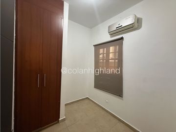 Venta o Alquiler Casa en El Doral, Costa Sur