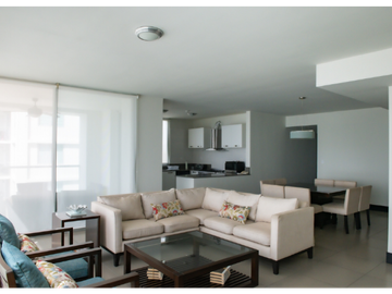 Apartamento de playa en venta en Riomar