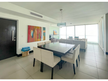 Apartamento de playa en venta en Riomar