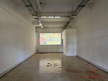 VENTA | 4 Locales en Block en Pueblo Caamaño | Ideal Inversión