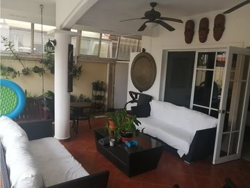 VENTA CASA COSTA DEL ESTE