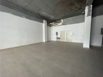 ALQUILER LOCAL COMERCIAL EN PLANTA BAJA PLAZA COMERCIAL 12 DE OCTUBRE
