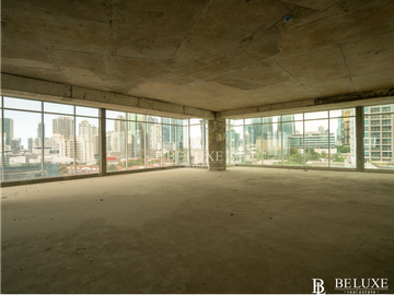 VENTA PISO COMPLETO EN GRIS, OFICINA, COMERCIAL EN OBARRIO  (3)