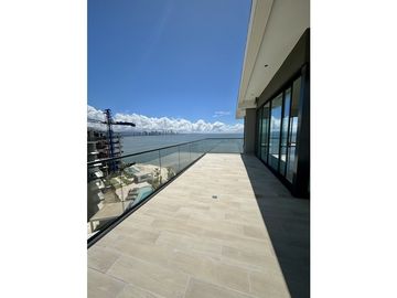 The Palms Penthouse - Ocean Reef
