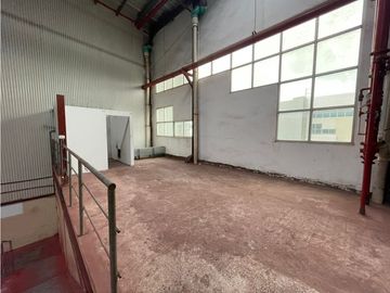 ALQUILER OFIBODEGA TOCUMEN
