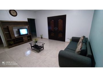 SEA CONFIABLE ALQUILA AMPLIA  CASA EN PENONOME