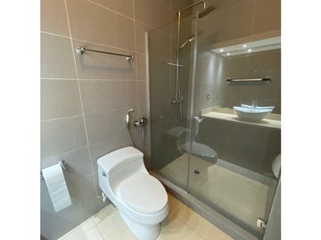 ALQUILO APARTAMENTO - AVE. BALBOA - FINAMENTE AMOBLADO