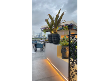 VENTA LOCAL ROOFTOP CASCO VIEJO