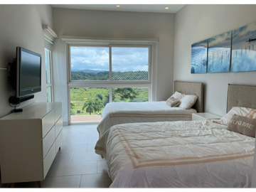 Apartamento de playa en venta en Playa Escondida