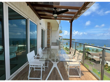 Apartamento de playa en venta en Playa Escondida