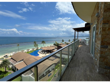 Apartamento de playa en venta en Playa Escondida
