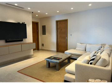 Apartamento de playa en venta en Playa Escondida