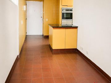 PISO EN VENTA 3 AMBIENTES CON DEPENDENCIA Y COCHERA - Belgrano