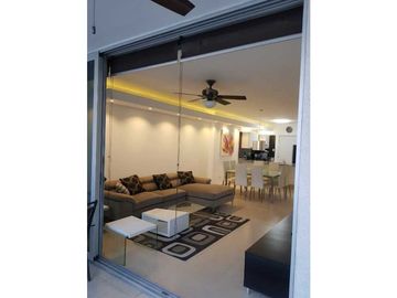 Alquiler/Venta de Apartamento en Avenida Balboa