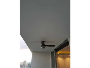Alquiler/Venta de Apartamento en Avenida Balboa