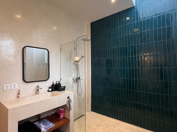3 Bedroom Villa for sale in Blahbatu, Bali