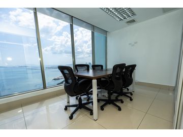SE ALQUILA OFICINA OFICINA 31-11 EDIFICIO  AVE. BALBOA 