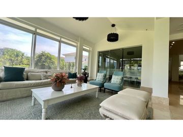 Venta de casa en Santa María, PH Fairway