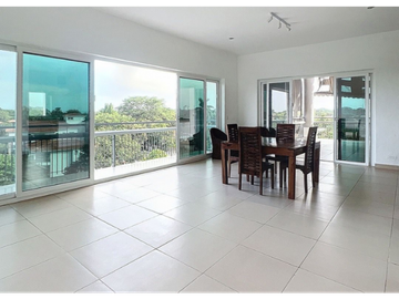 Apartamento en venta en Punta Barco
