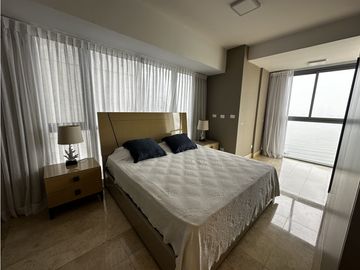 Se Vende Apto de 171m2 en PH Yoo, Avenida Balboa