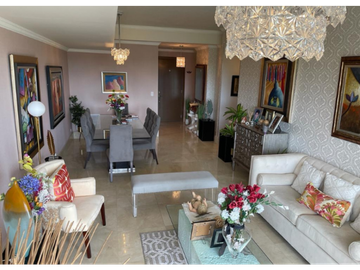 Apartamento en venta o alquiler en Santa María
