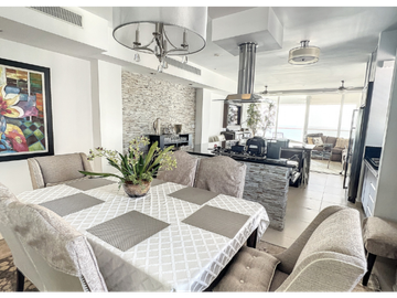 Apartamento en venta en la Avenida Balboa