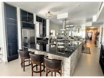 Apartamento en venta en la Avenida Balboa
