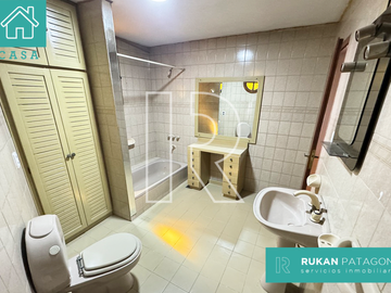 #VentaRUKAN | Casa de 6 Habitaciones | Calle ALVEAR | Barrio 26 DE JUNIO| Caleta Olivia.- (APTA CREDITO HIPOTECARIO)
