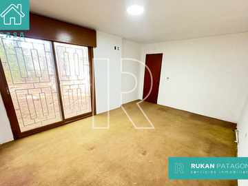 #VentaRUKAN | Casa de 6 Habitaciones | Calle ALVEAR | Barrio 26 DE JUNIO| Caleta Olivia.- (APTA CREDITO HIPOTECARIO)