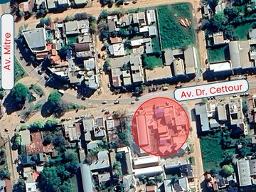 Propiedad Comercial en Venta. Av. Cettour, San José . 298 m2 Cubiertos .Local + Departamento . Inversión Segura