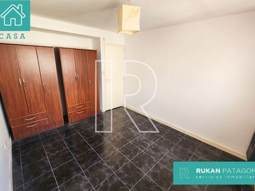 #VentaRUKAN | Casa de 3 Ambientes + 2 Departamentos | Barrio VISTA HERMOSA | Calle CABO 1º BENITEZ | Caleta Olivia.-