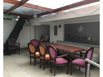 Casa en Venta para Restaurante-El cangrejo