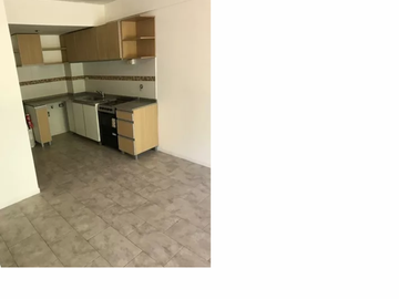 2 AMBIENTES IMPECABLES EN CONSTITUYENTES 3200 (AGRONOMIA)