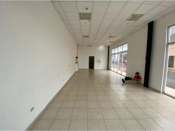 VENDO LOCAL COMERCIAL,en DON BOSCO