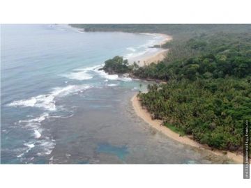 Venta: Terreno titulado en Bahia Clara, Colon