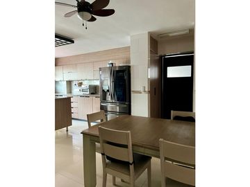 SE VENDE APARTAMENTO EN EL CANGREJO PH TROY