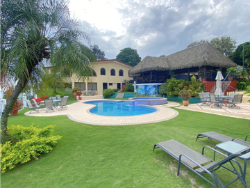 Casa en venta Playa en Sea Cliff-Santa Clara (MFV)