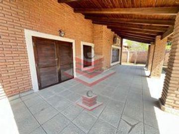 EN VENTA CASA EN SIQUIMAN A 200MTS DE RUTA 38 CON VISTA A LAS SIERRAS REF. 2067