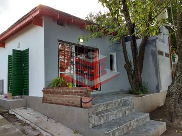 N°1253- Salón más 3 deptos. a estrenar en S. M. de Punilla a 800m de la R-38.