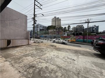 Se Alquila Galera de 650m2 en Tumba Muerto