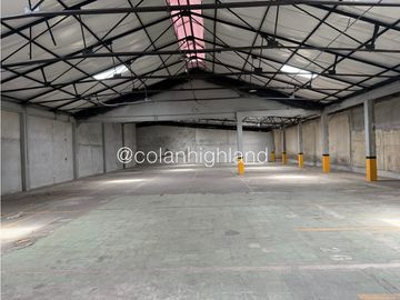 Se Alquila Galera de 650m2 en Tumba Muerto