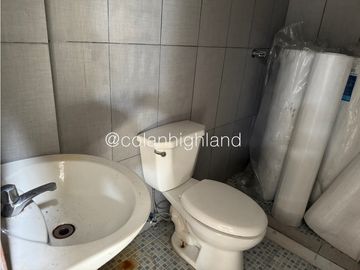 Se Alquila Galera de 650m2 en Tumba Muerto